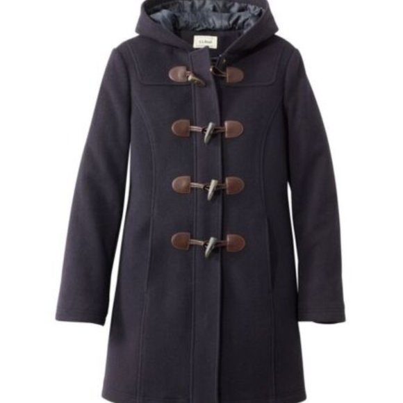 Woman's L.L. Bean Navy Blue Duffle Coat Size 18-R. - Picture 1 of 1